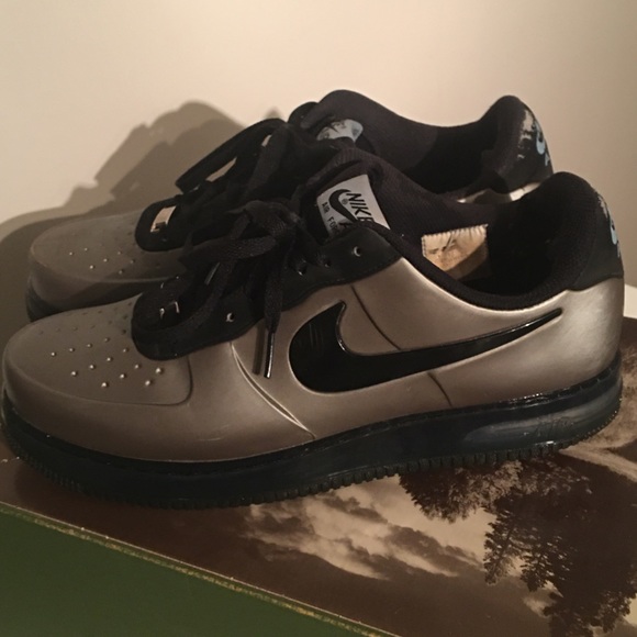 ❌SOLD❌ Air Force 1 Foamposite Low - Picture 3 of 6